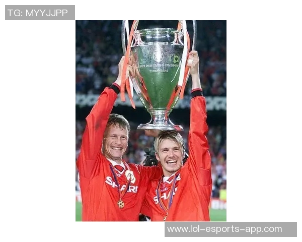 揭秘足坛巨星背后鲜为人知的人生故事与奋斗历程 揭秘足坛巨星背后鲜为人知的人生故事与奋斗历程